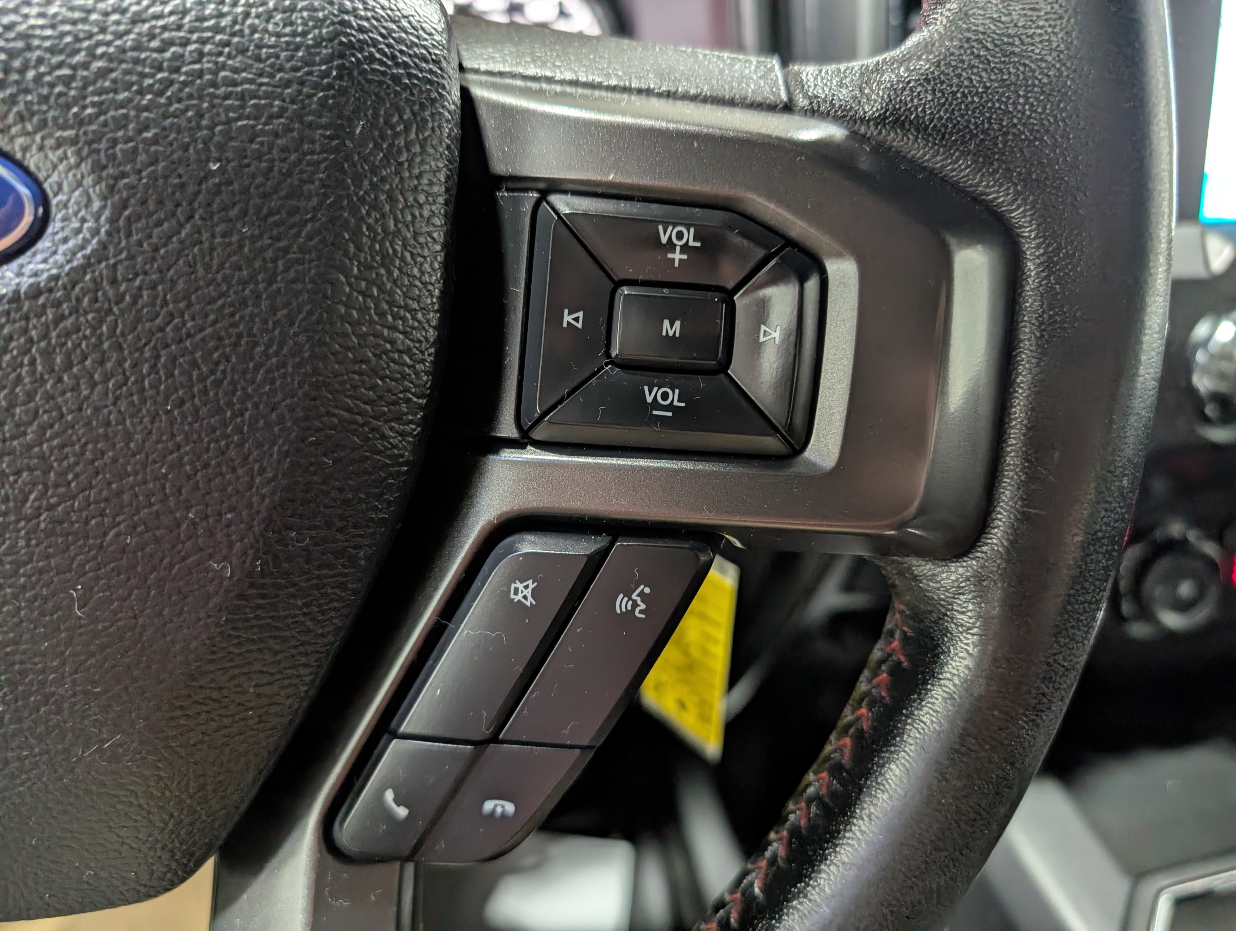 Used 2019 Ford F150 XLT w/ Equipment Group 302A Luxury AWD/4WD image 23