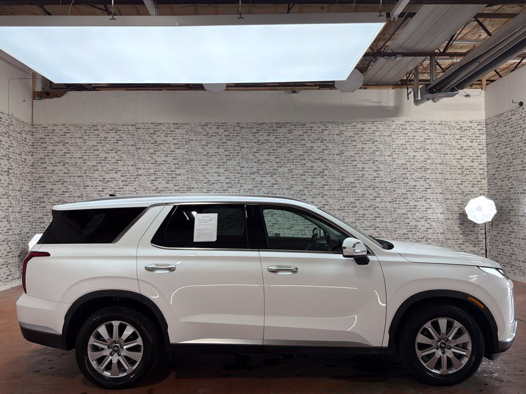 Used 2024 Hyundai Palisade SEL FWD image 8