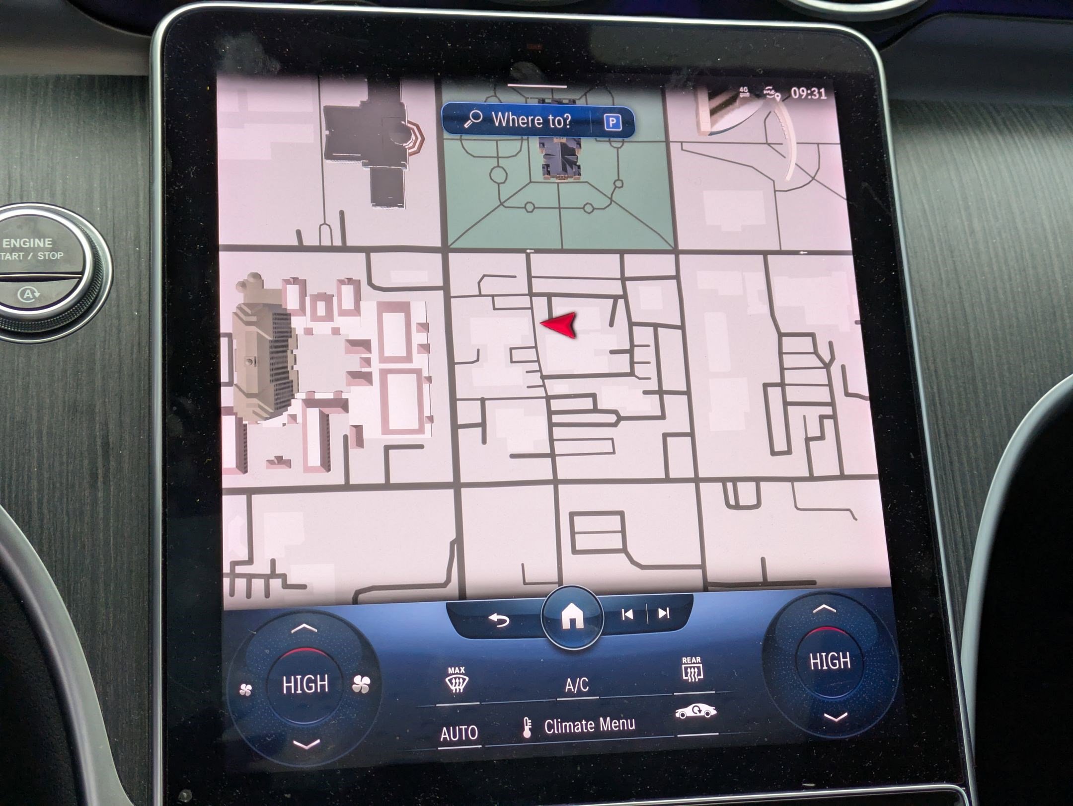 Used 2023 Mercedes-Benz C 300 4MATIC Sedan image 22