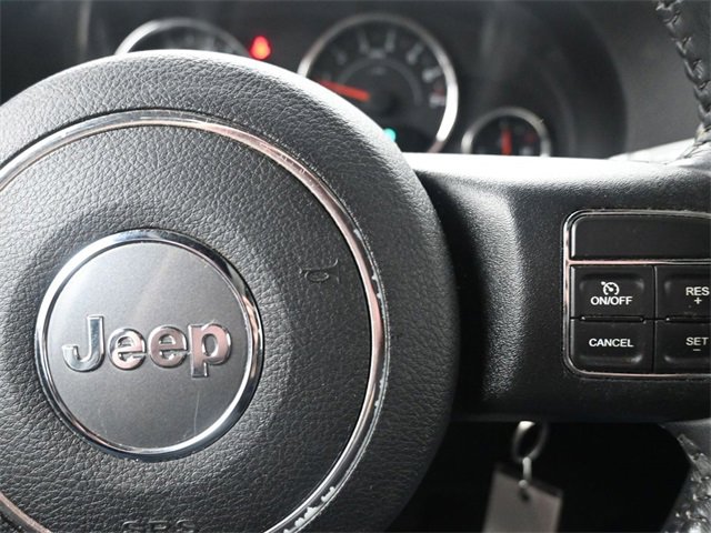 Used 2017 Jeep Wrangler Unlimited Sahara w/ Connectivity Group image 24