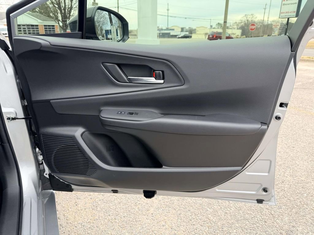 Used 2024 Toyota Prius Prime image 11