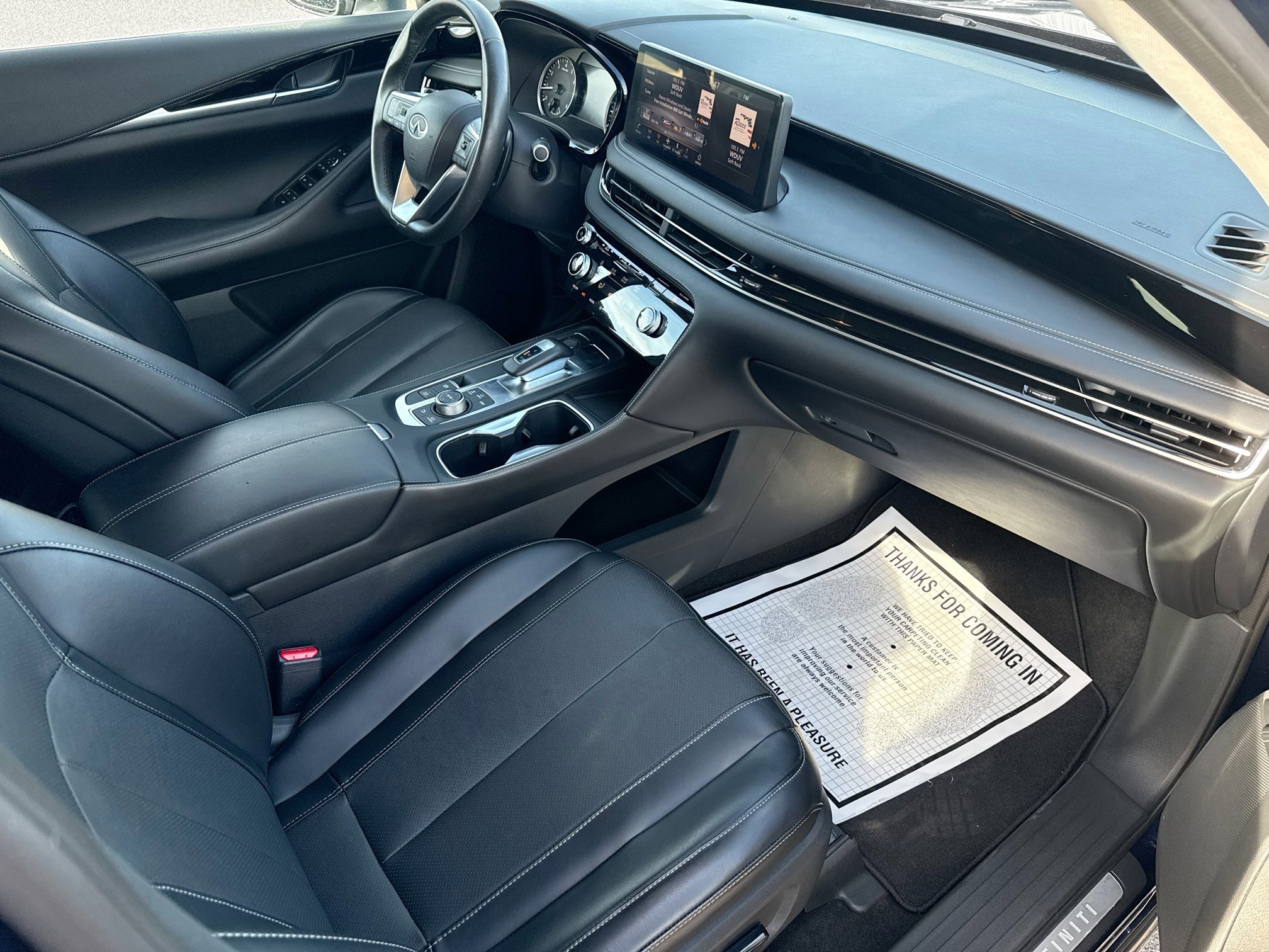 Used 2023 INFINITI QX60 Pure image 14