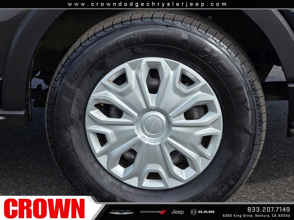 Used 2023 Ford Transit 350 XLT image 9