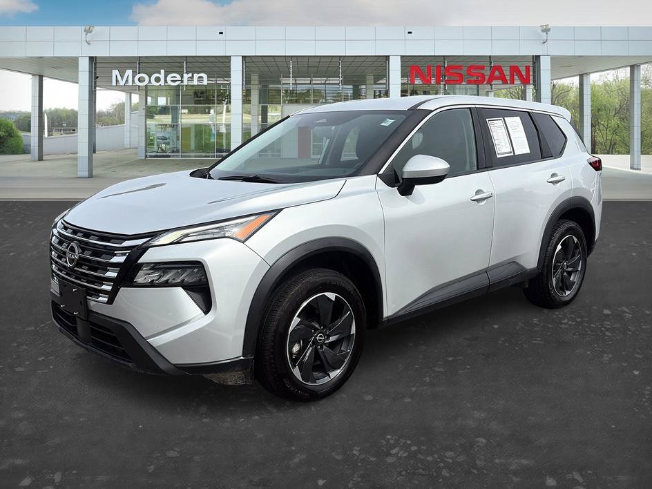 Certified 2025 Nissan Rogue SV AWD/4WD image 1