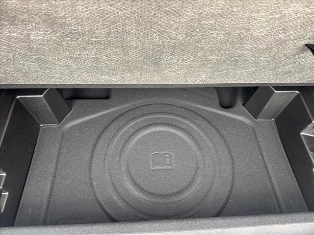Used 2019 GMC Terrain SLE w/ Driver Convenience Package FWD image 18