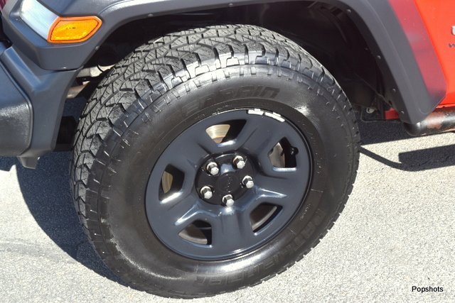 Used 2018 Jeep Wrangler Unlimited Sport image 5