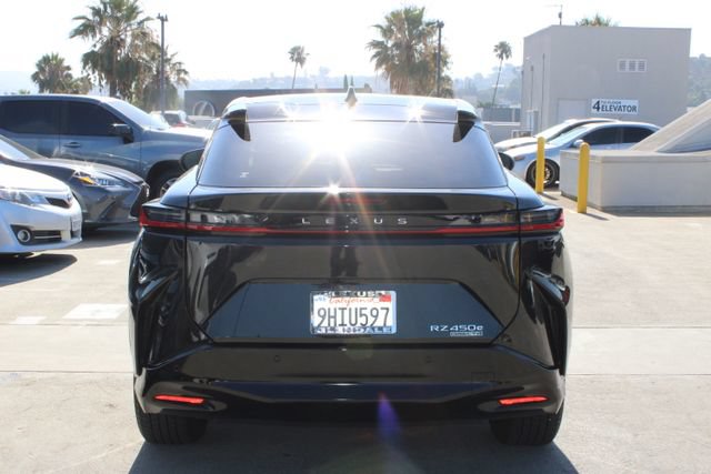 Certified 2023 Lexus RZ 450e Premium w/ Technology Package AWD/4WD image 20