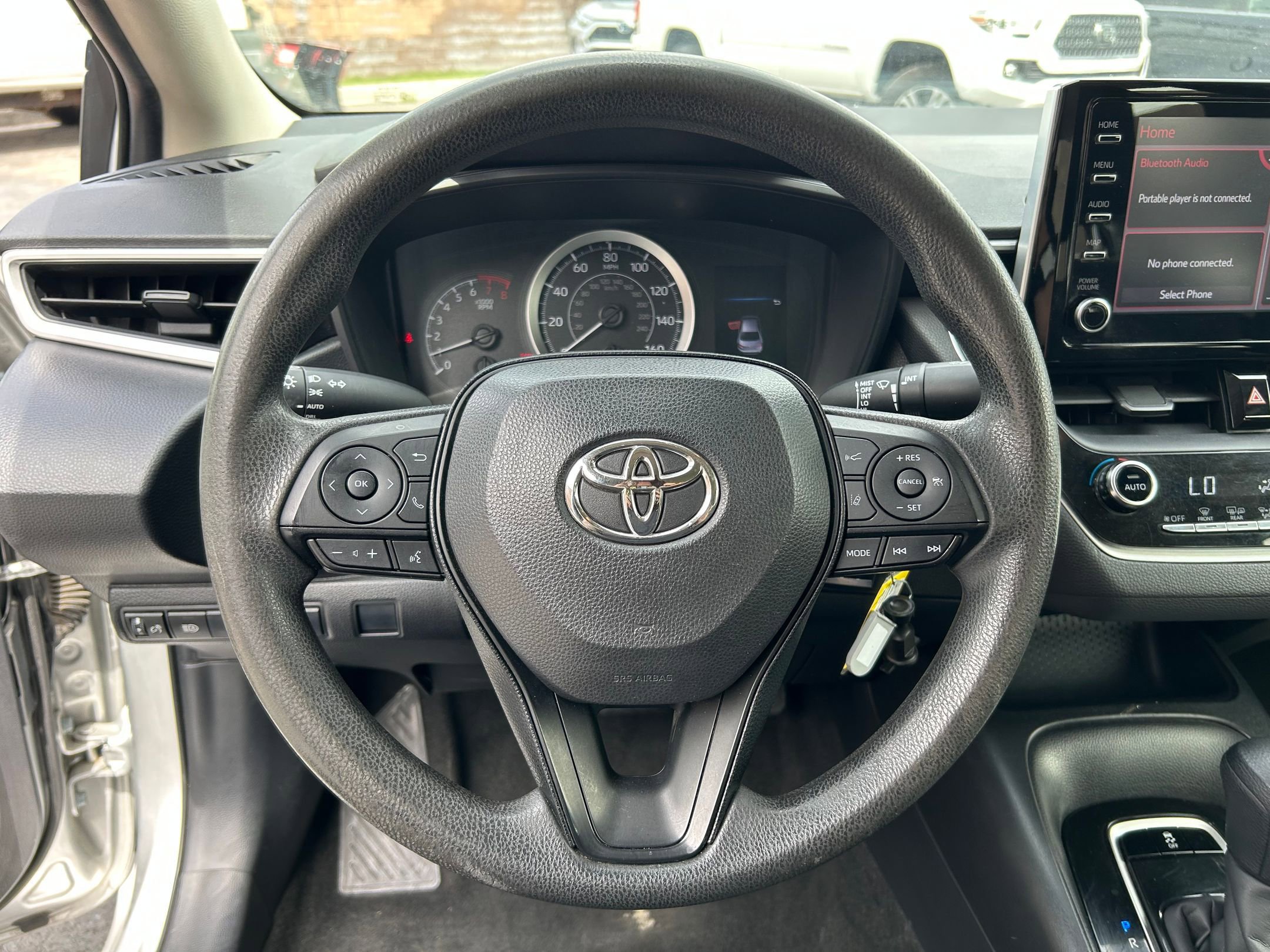 Used 2020 Toyota Corolla LE FWD image 13