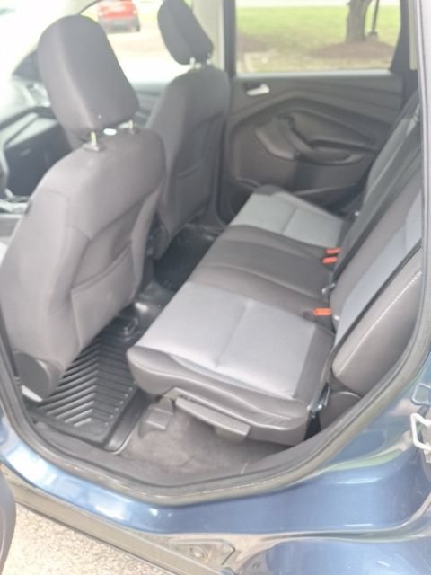 Used 2018 Ford Escape SE w/ SE Sync 3 Package AWD/4WD image 16