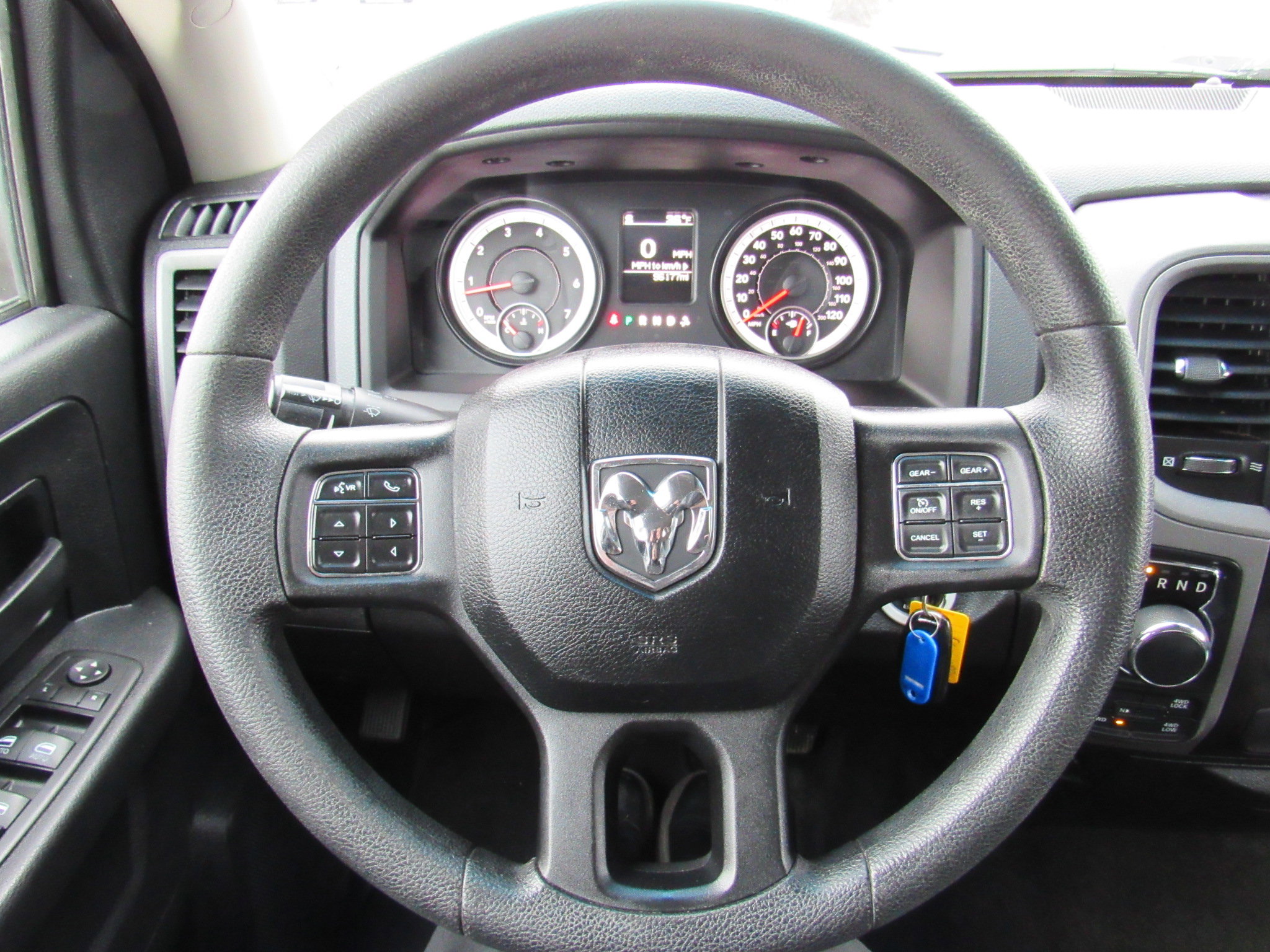 Used 2015 RAM 1500 Express image 18