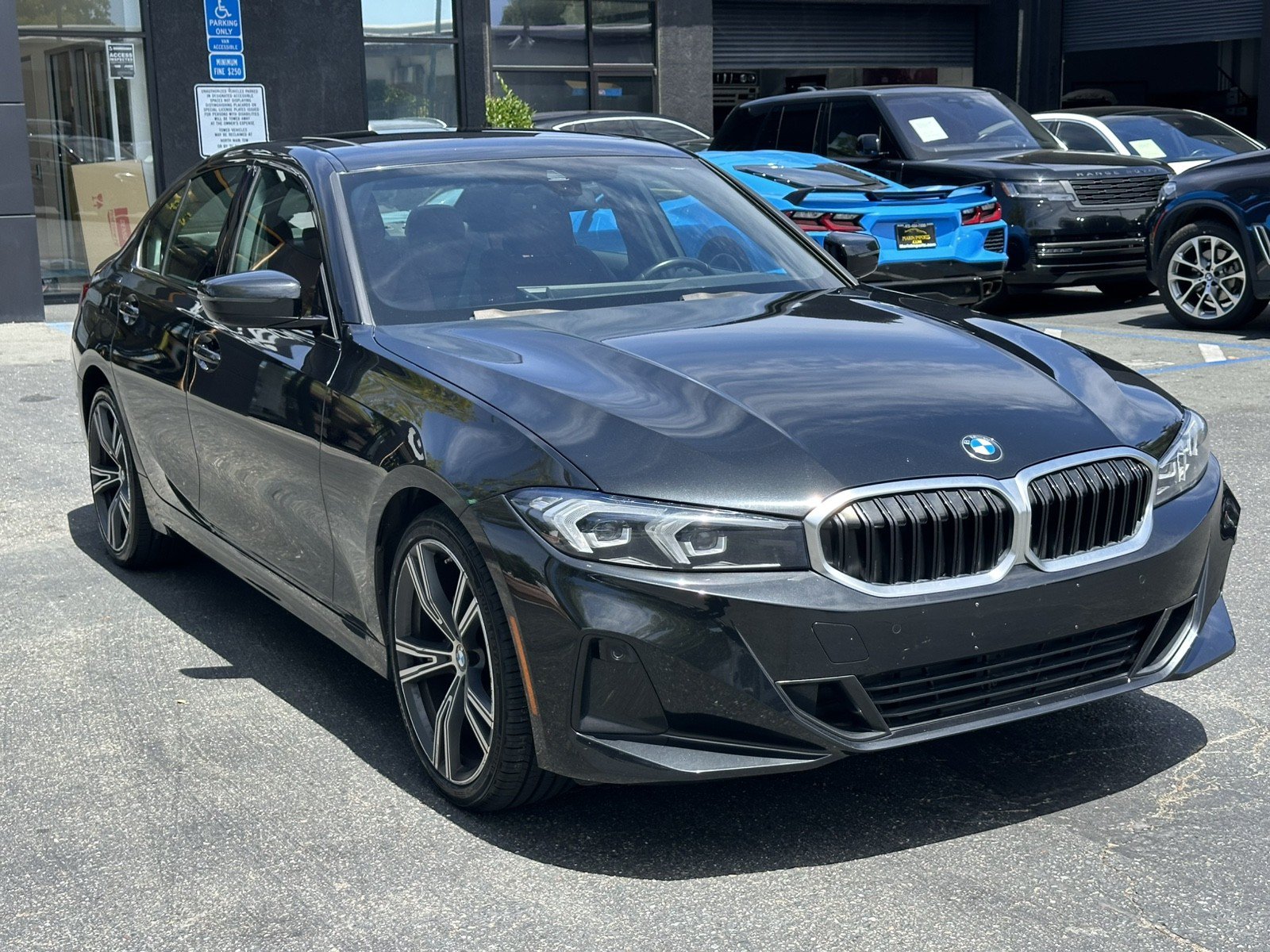 Used 2023 BMW 330i Sedan w/ Driving Assistance Package RWD image 6