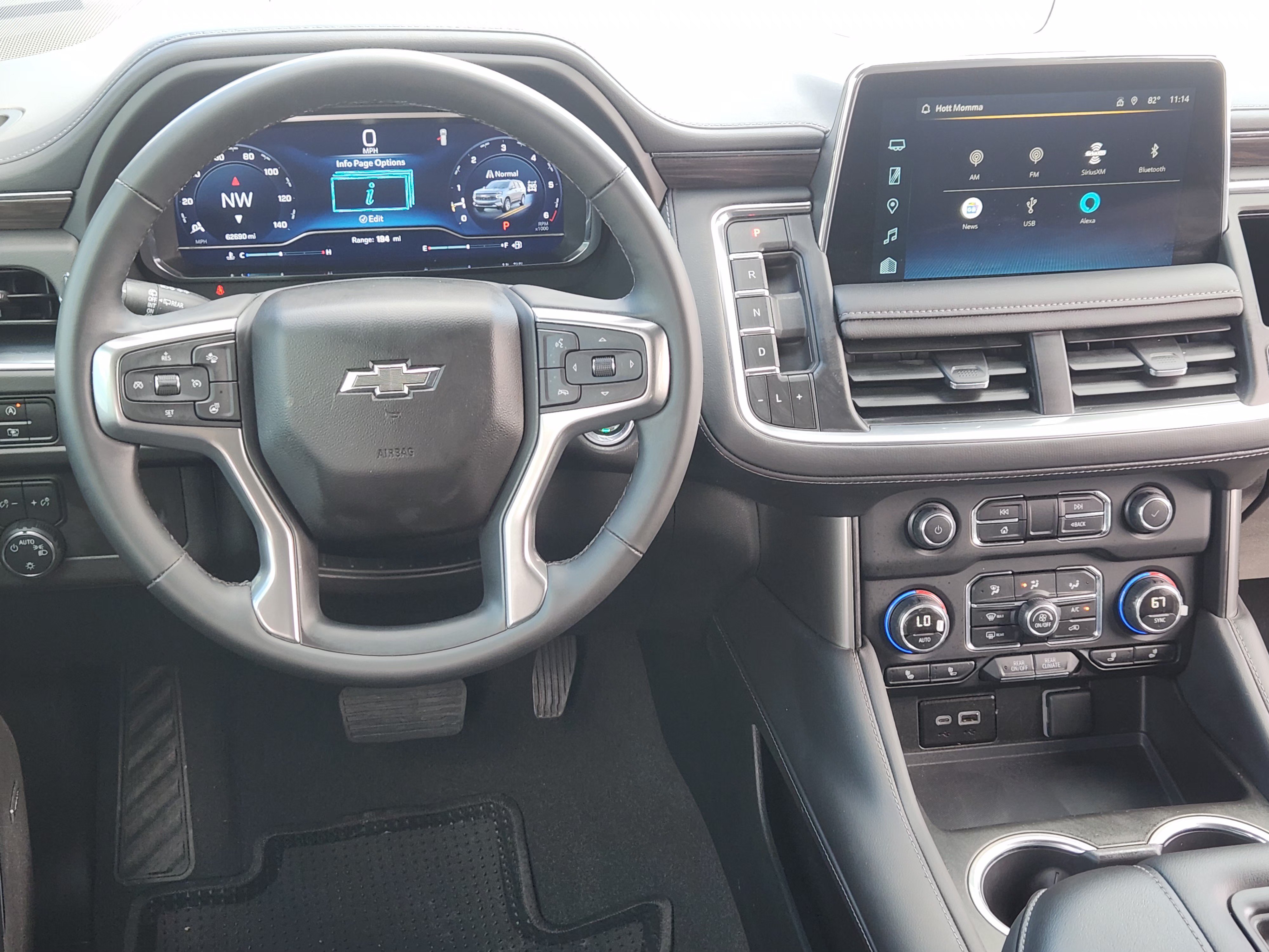Used 2023 Chevrolet Tahoe Z71 w/ Luxury Package AWD/4WD image 28
