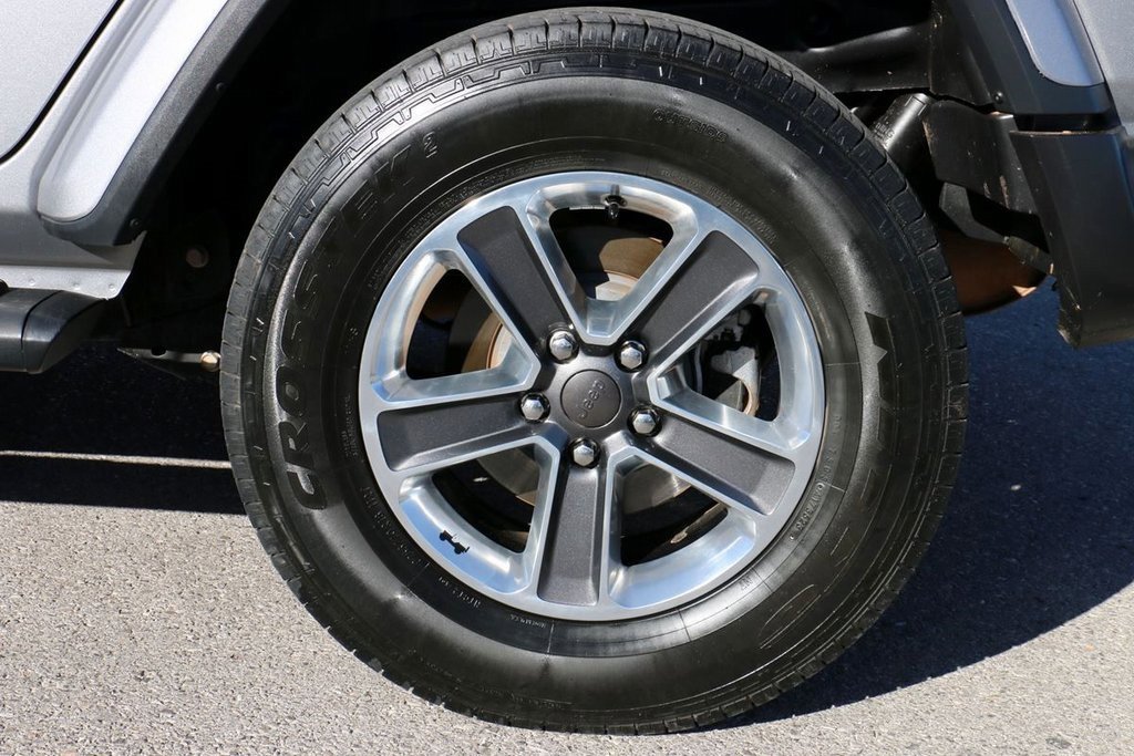 Used 2021 Jeep Wrangler Unlimited Sahara image 8