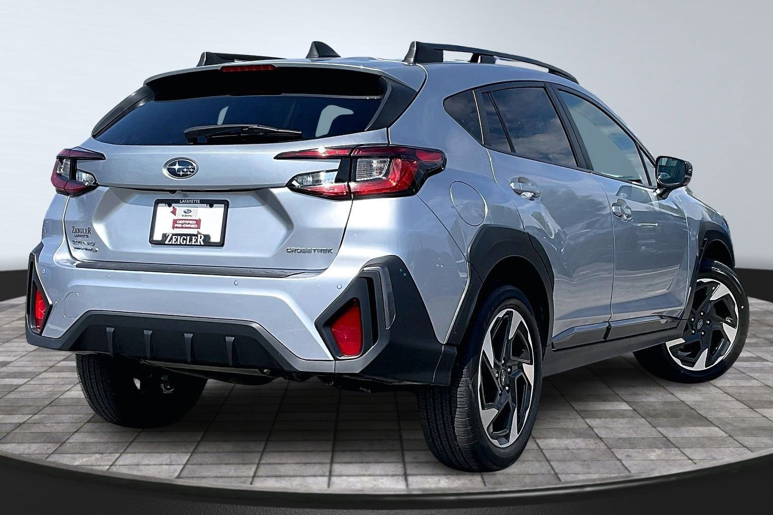 Certified 2024 Subaru Crosstrek 2.5i Limited w/ Crosstrek Mirror Package AWD/4WD image 2