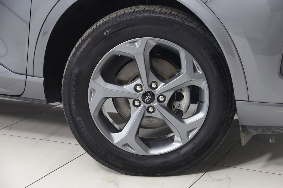 Used 2024 Ford Escape ST-Line w/ Tech Pack #1 AWD/4WD image 15