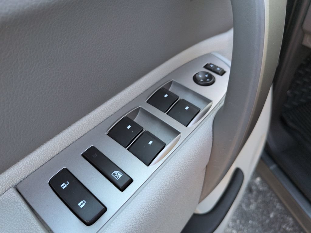 Used 2011 GMC Sierra 1500 W/T RWD image 11