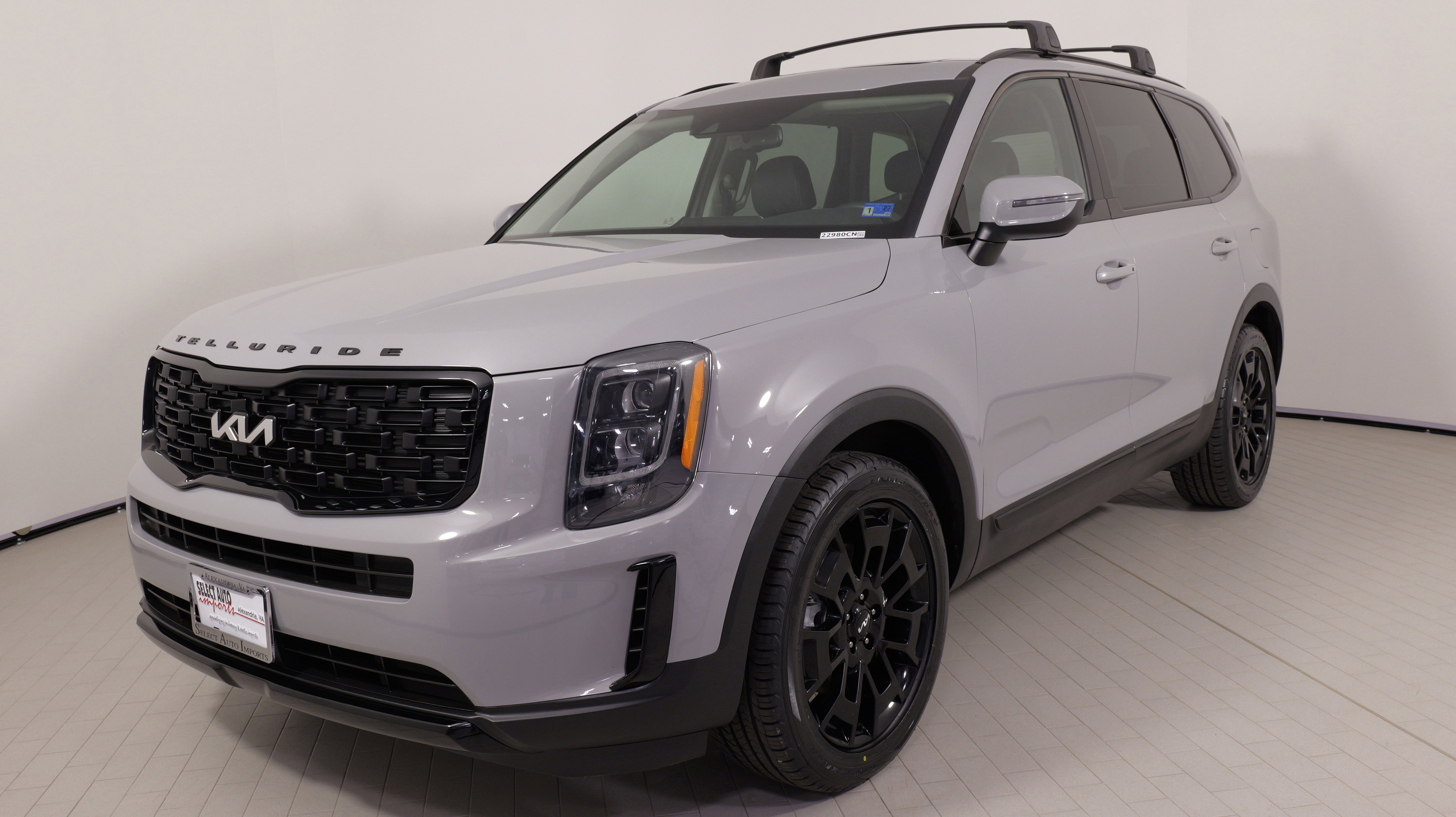 Used 2022 Kia Telluride EX w/ EX Premium Package image 4