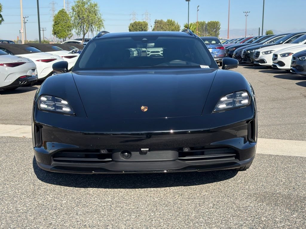 Used 2025 Porsche Taycan 4S AWD/4WD image 3