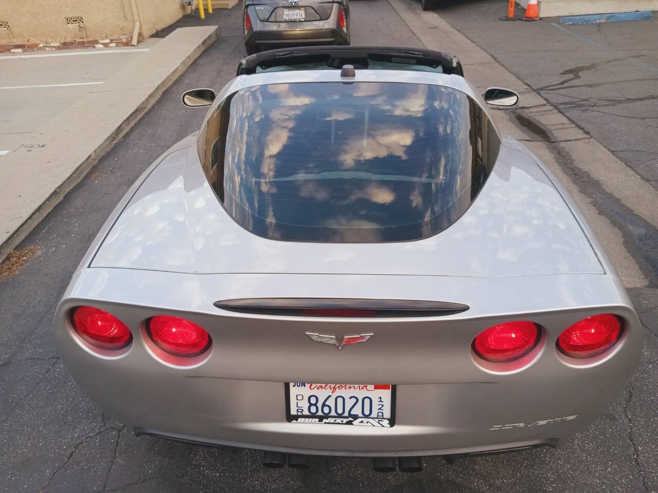 Used 2005 Chevrolet Corvette Coupe w/ Preferred Equipment Group RWD image 7