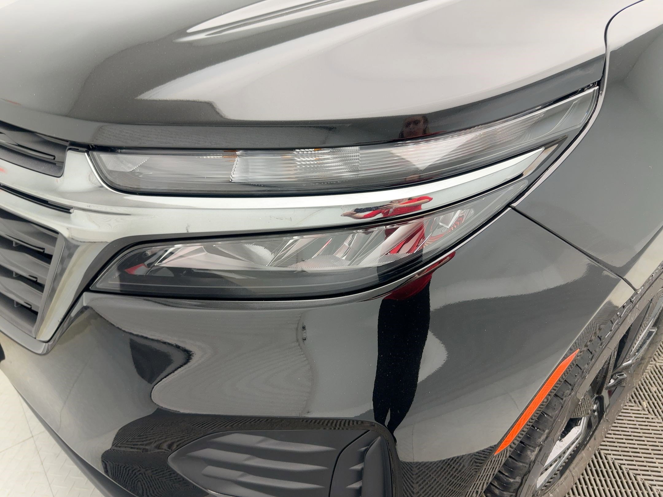 Used 2024 Chevrolet Equinox LS w/ LS Convenience Package image 11