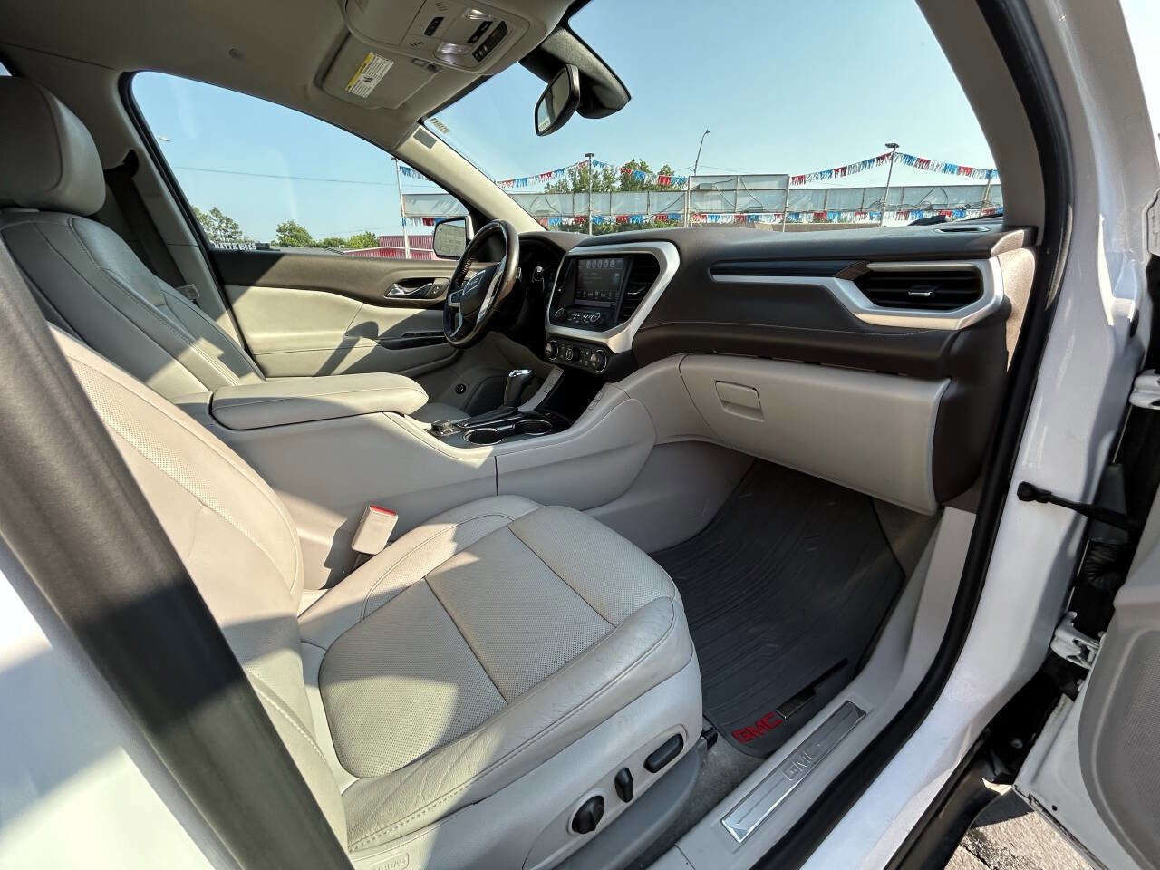 Used 2018 GMC Acadia SLT w/ LPO, Protection Package image 20