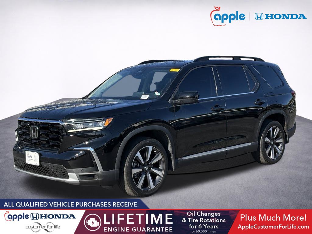 Used 2024 Honda Pilot Elite image 3
