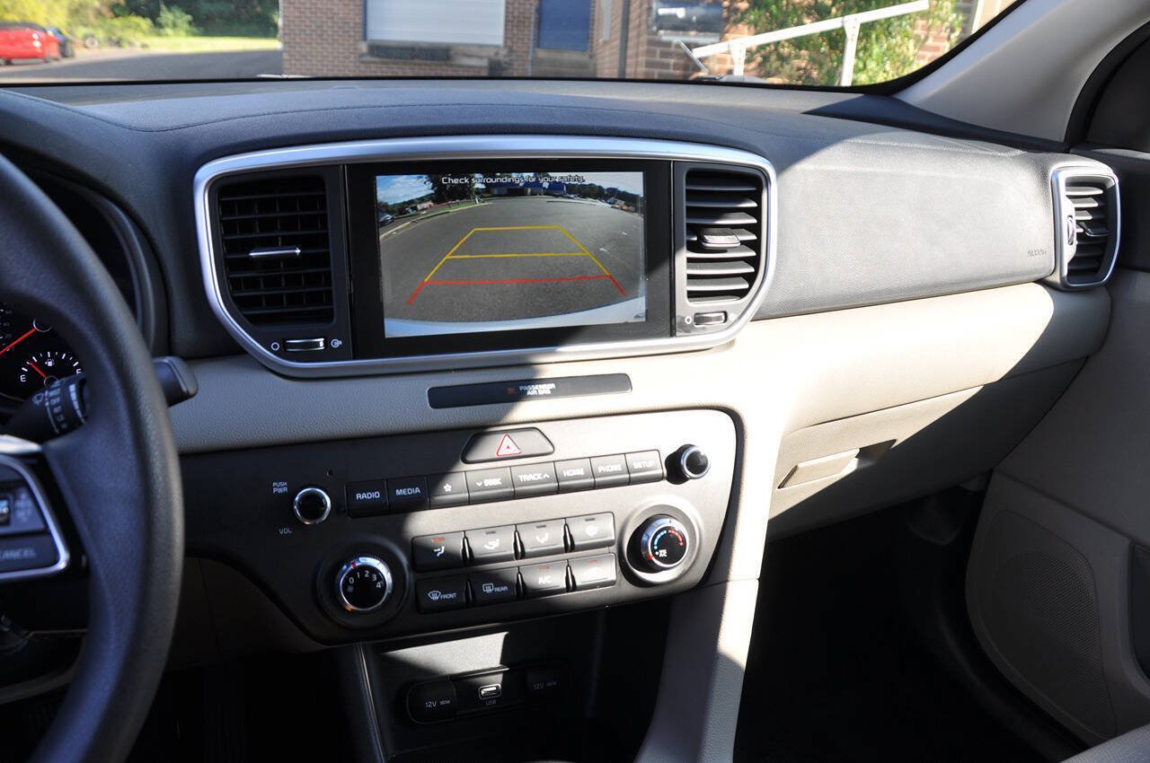 Used 2021 Kia Sportage LX FWD image 14