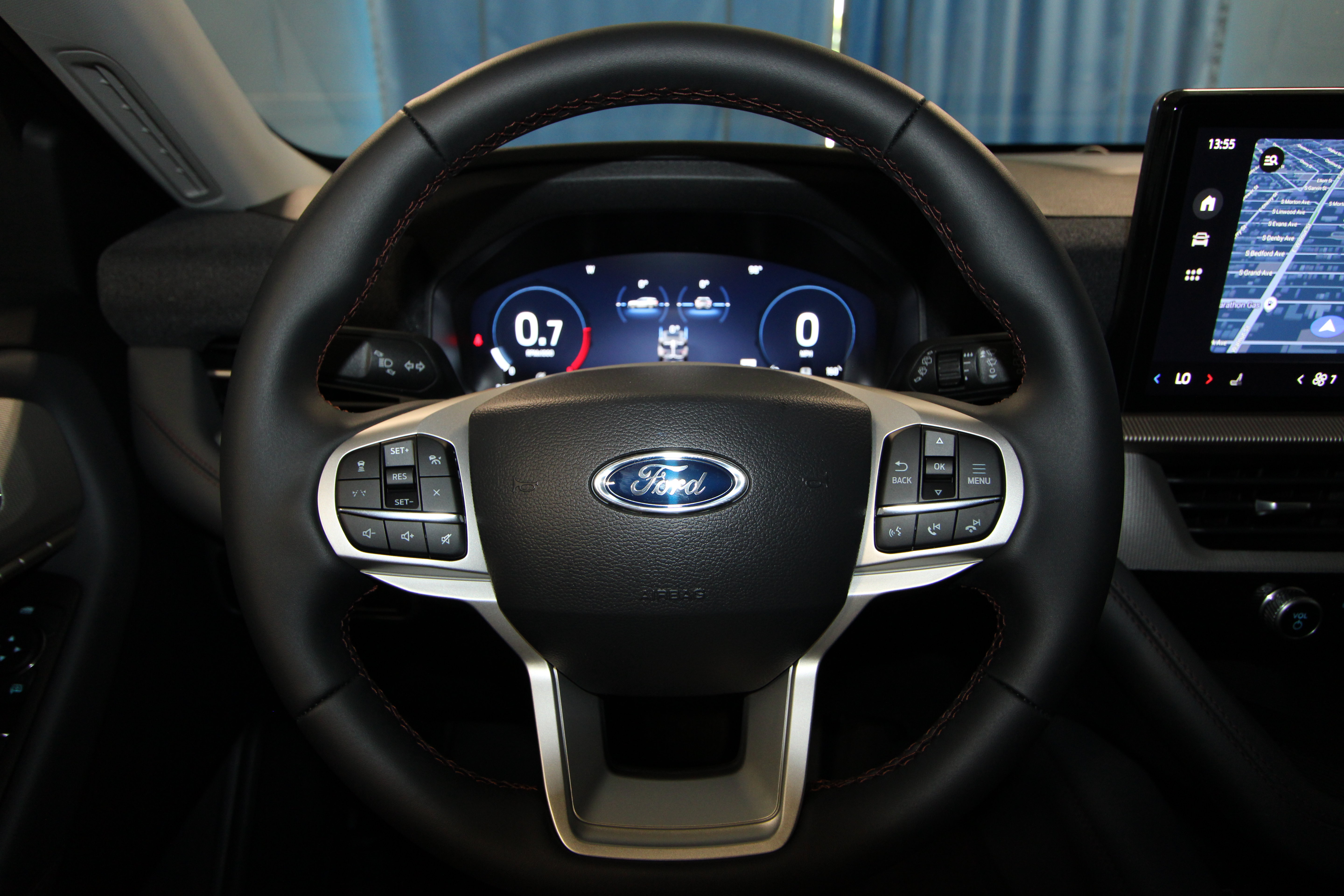 New 2026 Ford Explorer Active AWD/4WD image 9