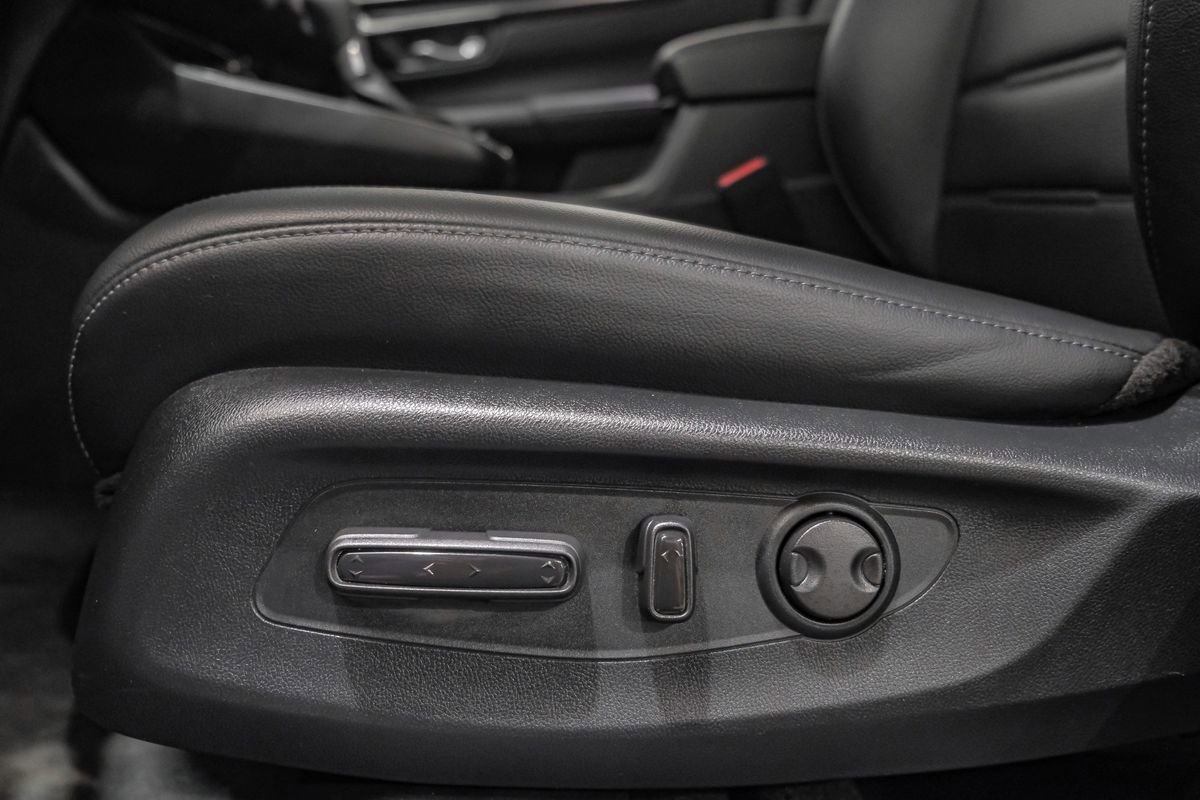 Used 2024 Honda CR-V EX-L image 30