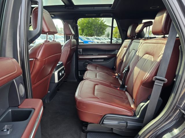 Used 2024 Ford Expedition Limited image 21