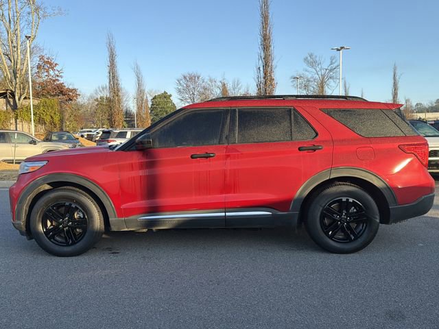 Used 2021 Ford Explorer XLT w/ Equipment Group 202A image 6