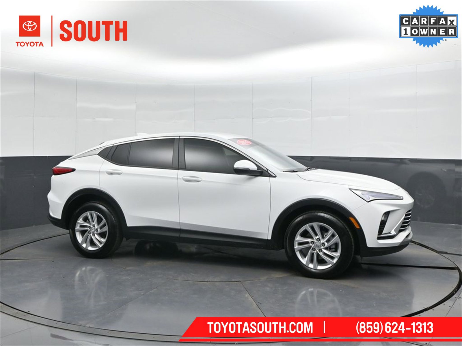 Used 2025 Buick Envista Preferred w/ Convenience II Package image 7