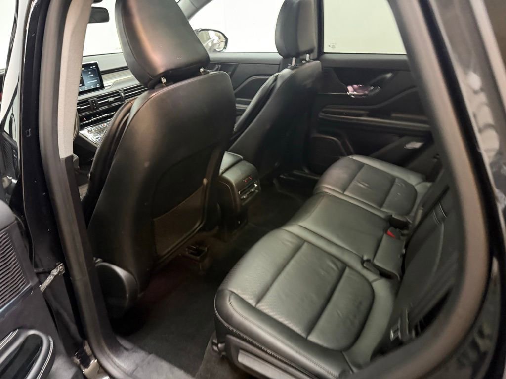 Used 2022 Lincoln Corsair AWD w/ Premium Package image 34