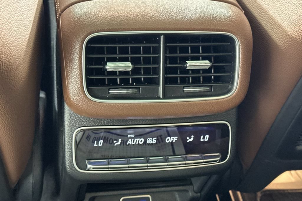 Certified 2026 Mercedes-Benz GLS 450 4MATIC image 16