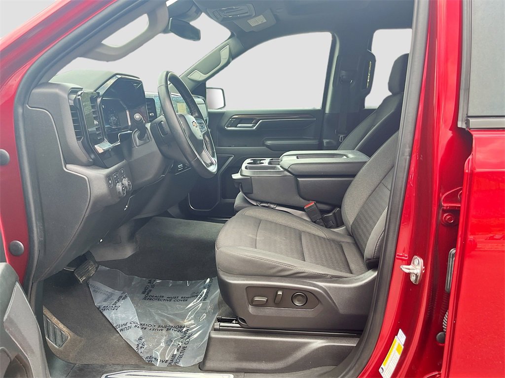 Used 2023 Chevrolet Silverado 1500 RST w/ Z71 Off-Road Package image 21