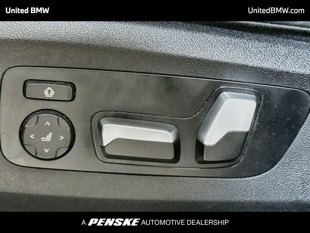 Certified 2025 BMW X5 sDrive40i w/ M Sport Package RWD image 11