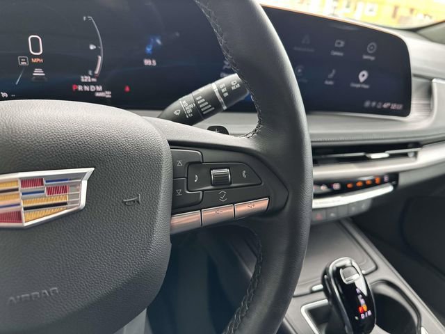 Certified 2025 Cadillac XT4 Premium Luxury AWD/4WD image 36