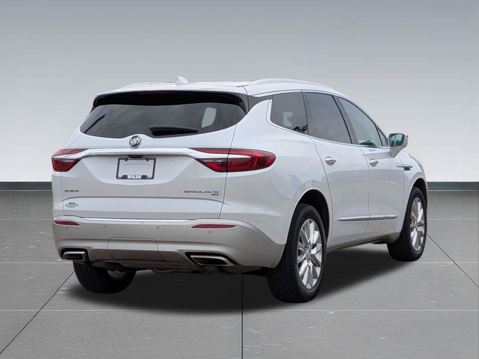 Used 2018 Buick Enclave Premium w/ Experience Buick Package AWD/4WD image 6