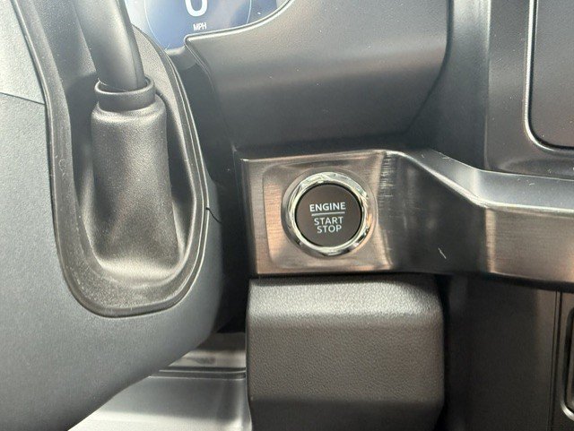 Used 2027 Ford F350 Lariat AWD/4WD image 21