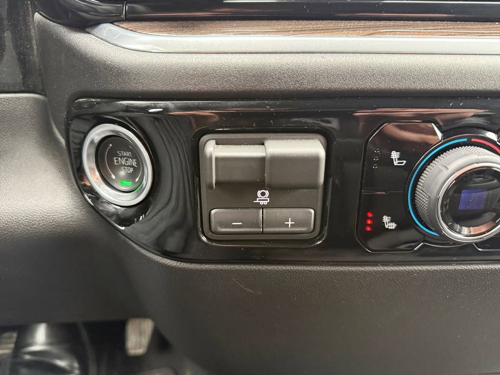 Used 2026 Chevrolet Silverado 1500 RST image 32