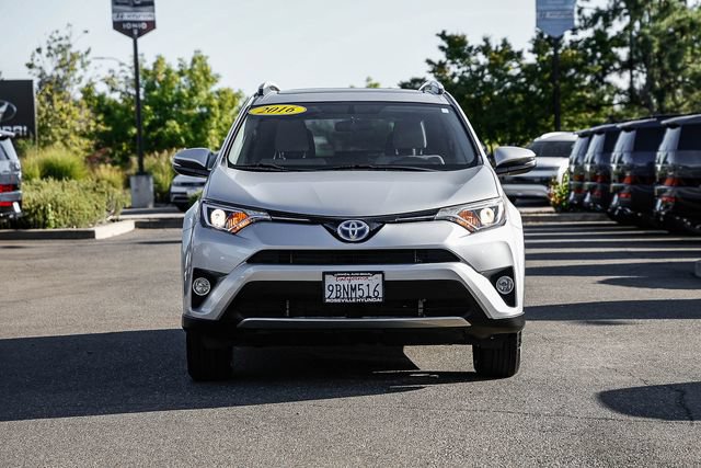Used 2016 Toyota RAV4 XLE AWD/4WD image 7