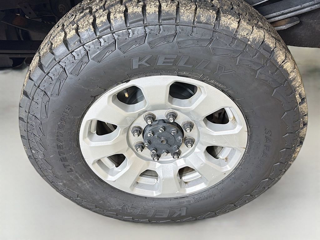 Used 2024 Ford F250 XLT w/ FX4 Off-Road Package AWD/4WD image 12