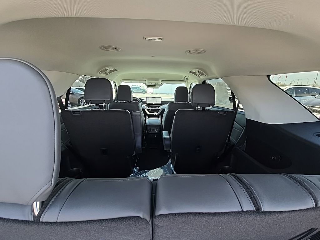 New 2026 Ford Explorer Active w/ Active Comfort Package image 47