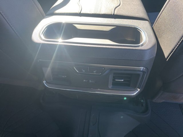 Used 2023 Chevrolet Silverado 1500 High Country w/ High Country Premium Package image 52
