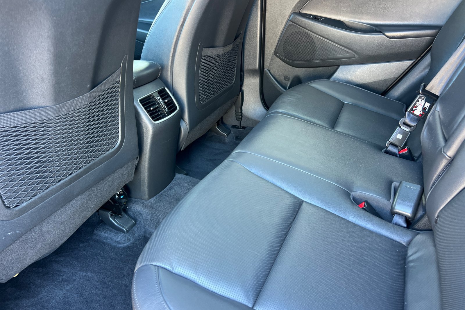 Used 2016 Hyundai Tucson Limited w/ Option Group 03 FWD image 13