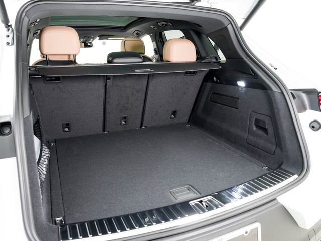 New 2026 Porsche Cayenne image 25