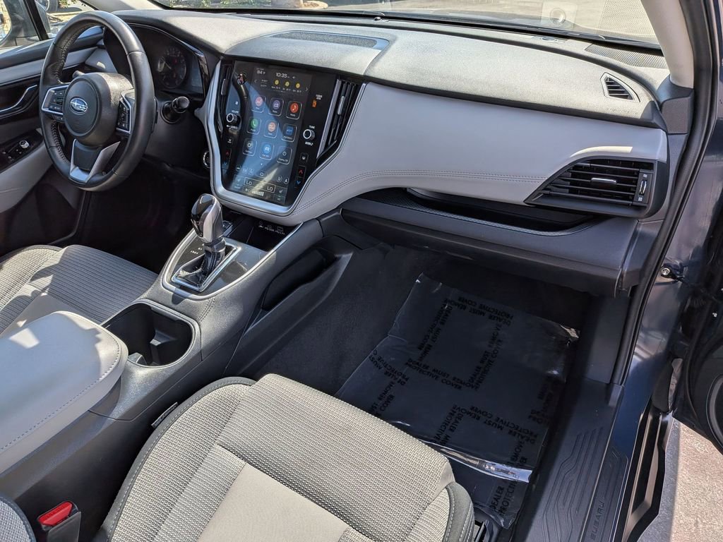 Used 2025 Subaru Outback Premium image 32