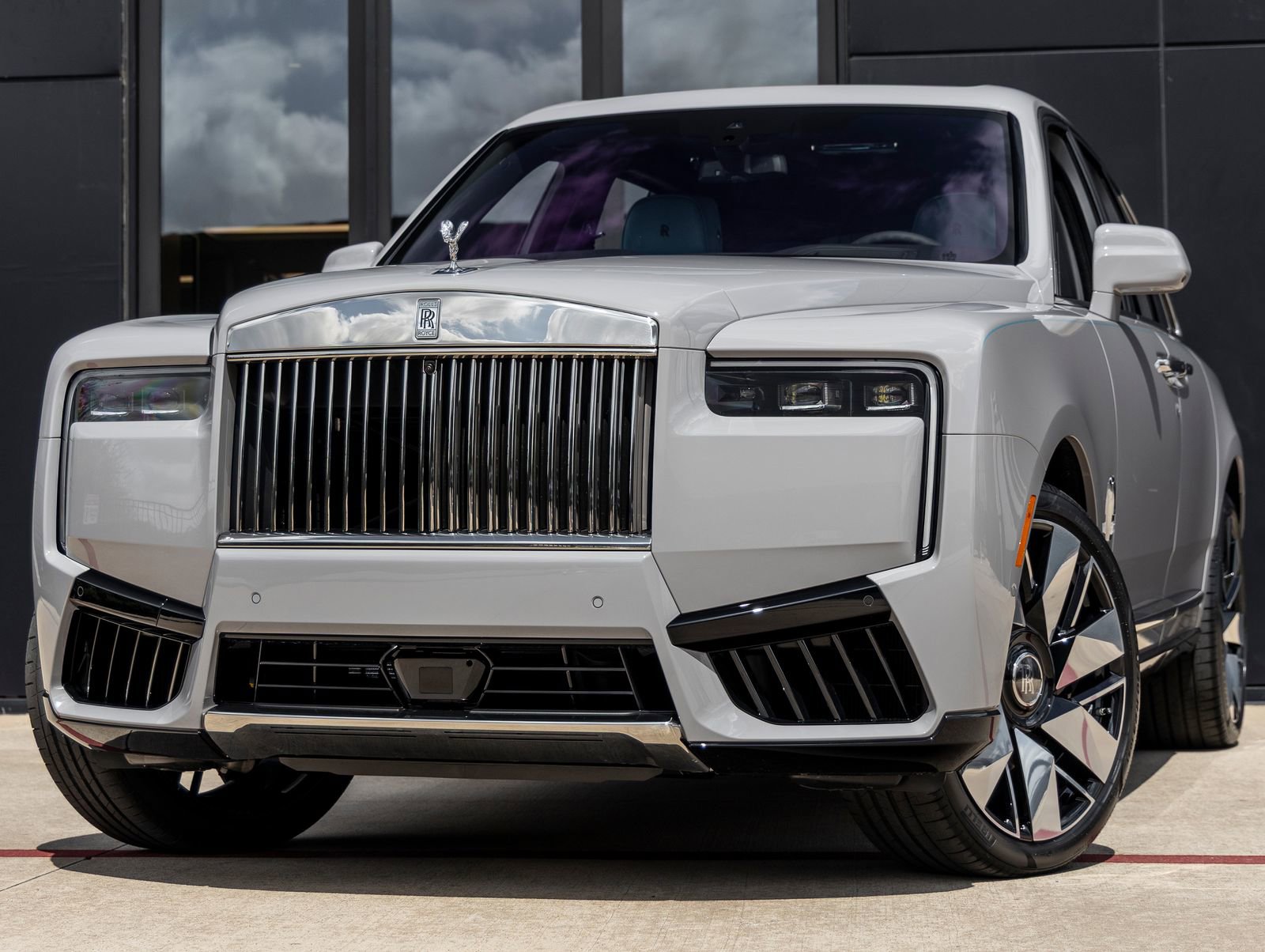 New 2026 Rolls-Royce Cullinan