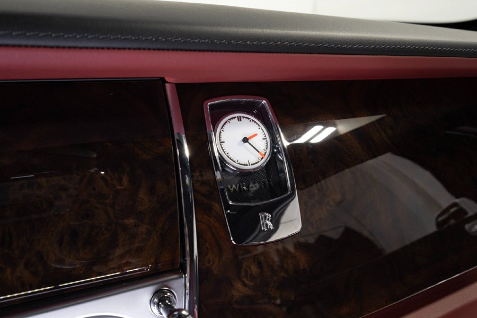 Used 2016 Rolls-Royce Wraith RWD image 35