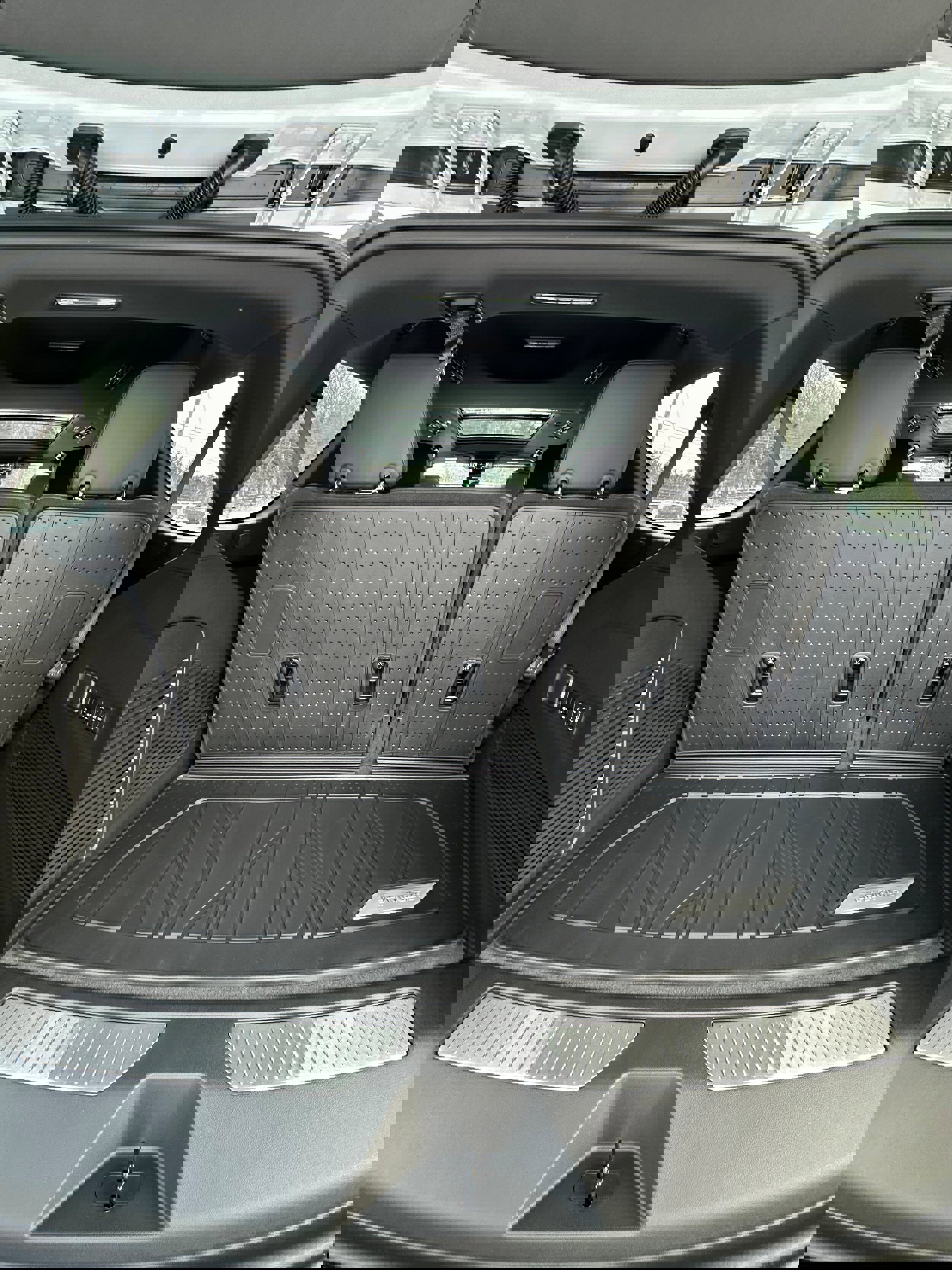 New 2026 Chevrolet Tahoe High Country w/ Sun And Tow Package image 31